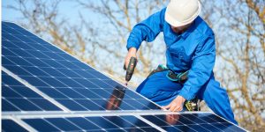 Installation Maintenance Panneaux Solaires Photovoltaïques à Leynes